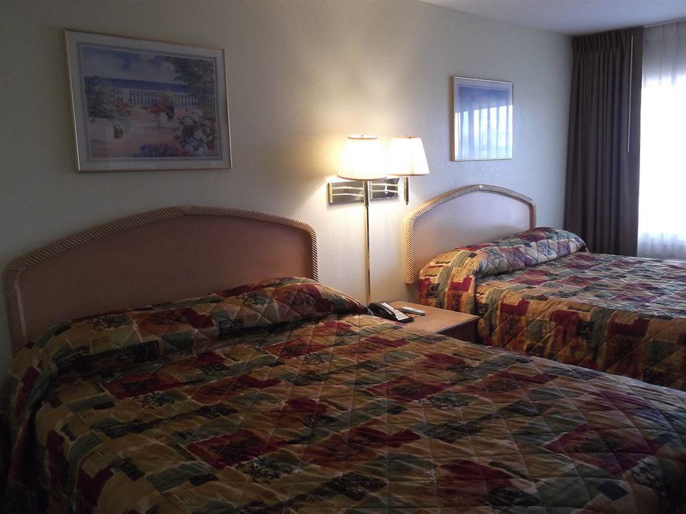 Relax Inn & Suites إل كاجون، سان ديغو، كاليفورنيا المظهر الخارجي الصورة